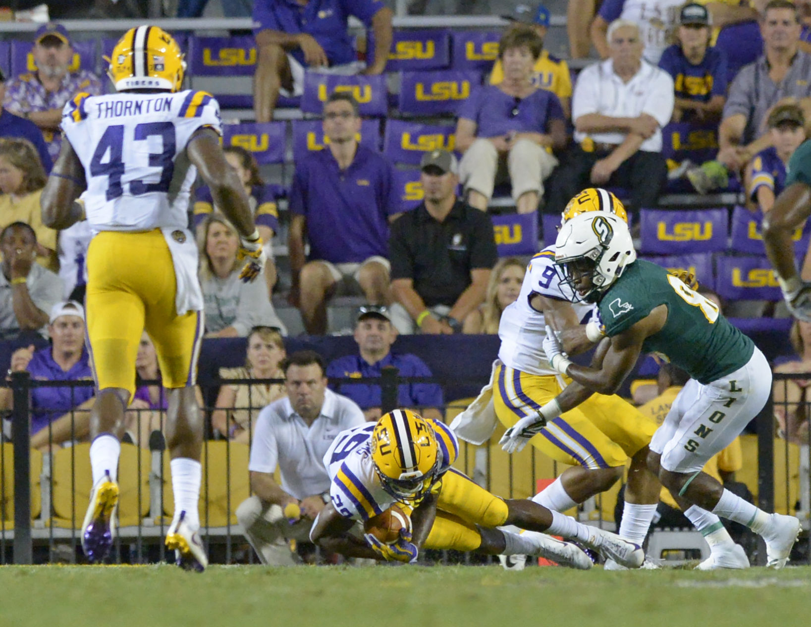 lsuslufootball.090918_HS_3507